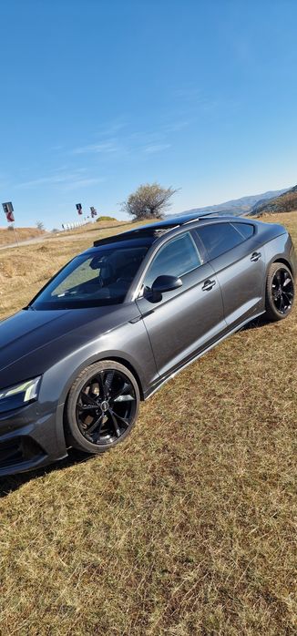 Vând Audi A5  2021