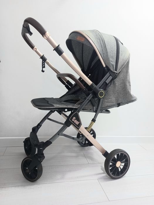 Продам прогулочную коляску