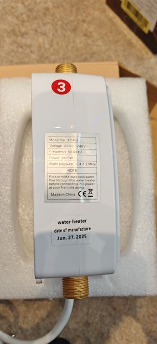 Instant boiler  de apa calda 3800w
