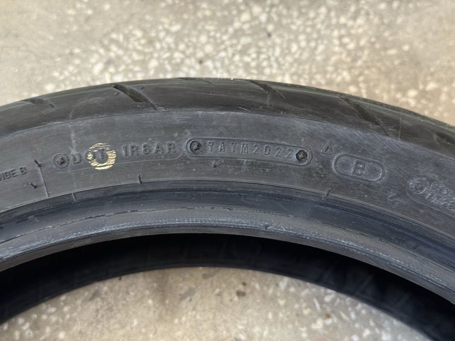 Anvelope Moto Dunlop SPORTMAX GPR-300F dimensiuni 110 70 R17 si 150 60 R17  DOT2022 kawasaki honda yamaha