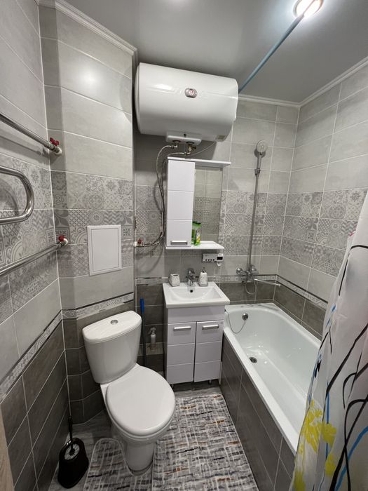 На против мечети Каирбаева 104