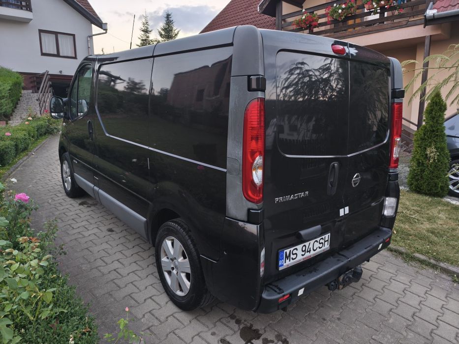 Nissan Primastar Trafic Vivaro