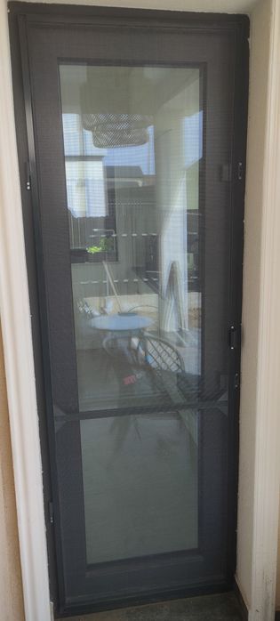 Plase ieftine de țânțari