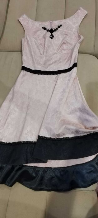 Rochie de ocazie roz pudra 36