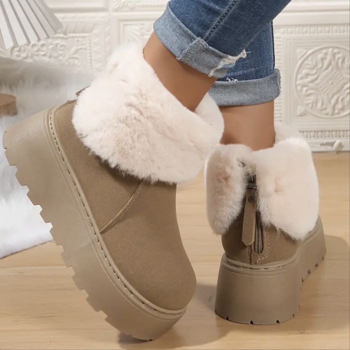 Черные зимние сапоги/ботинки