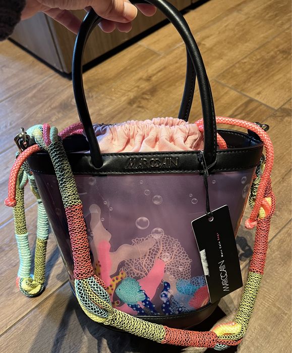 Уникална чанта на Marc Cain