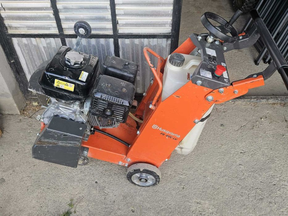 Masina de taiat asfalt beton Husqvarna