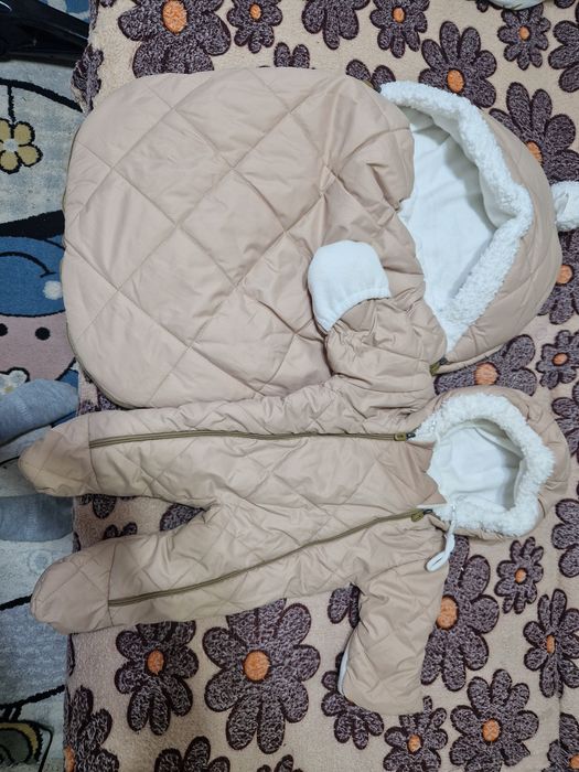 Конверт + комбинезон  на выписку