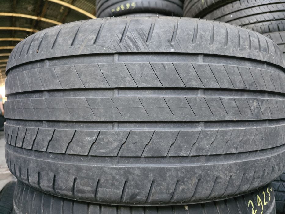 1бр Лятна гума 275 40 20 - Bridgestone Runflat