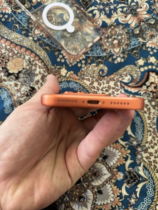 Srochna sotiladi Iphone 17 pro max orange  256gb