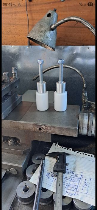 Изработени на струг краш тапи Honda hornet и Хонда Кавазаки Сузуки