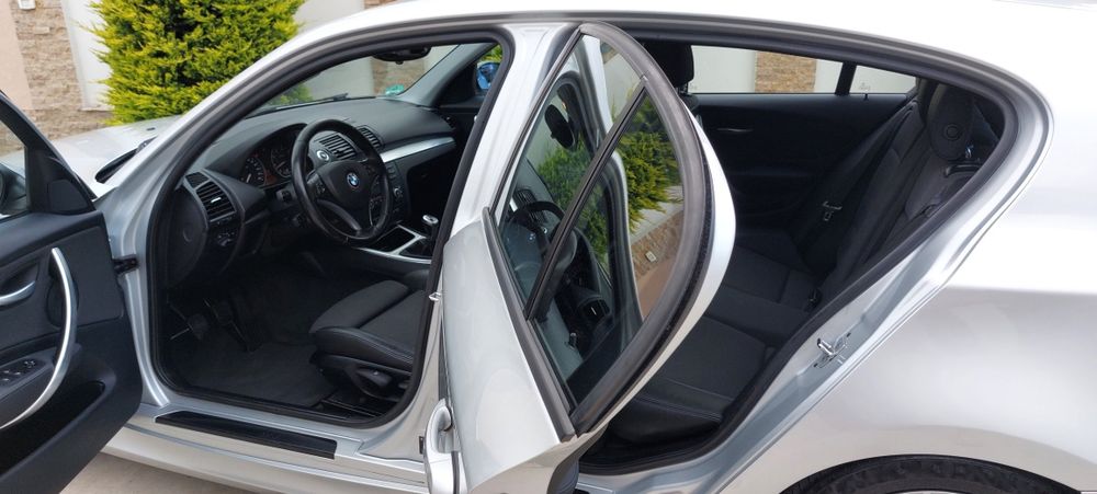 BMW 1 Series 2009 — imagine 5