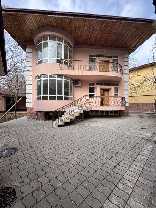 Дом под Офис и т.п Чайхана Салом! 1-я линия у дороги удобная парковка