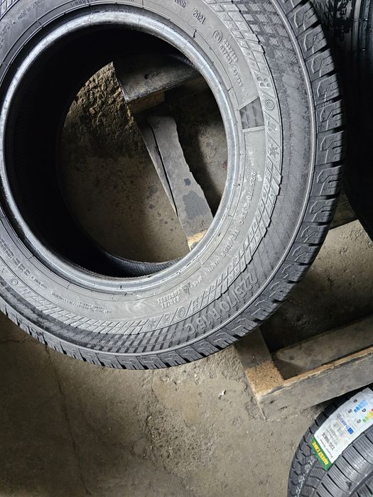 2 anvelope allseason 225 70 15C Continental  2021