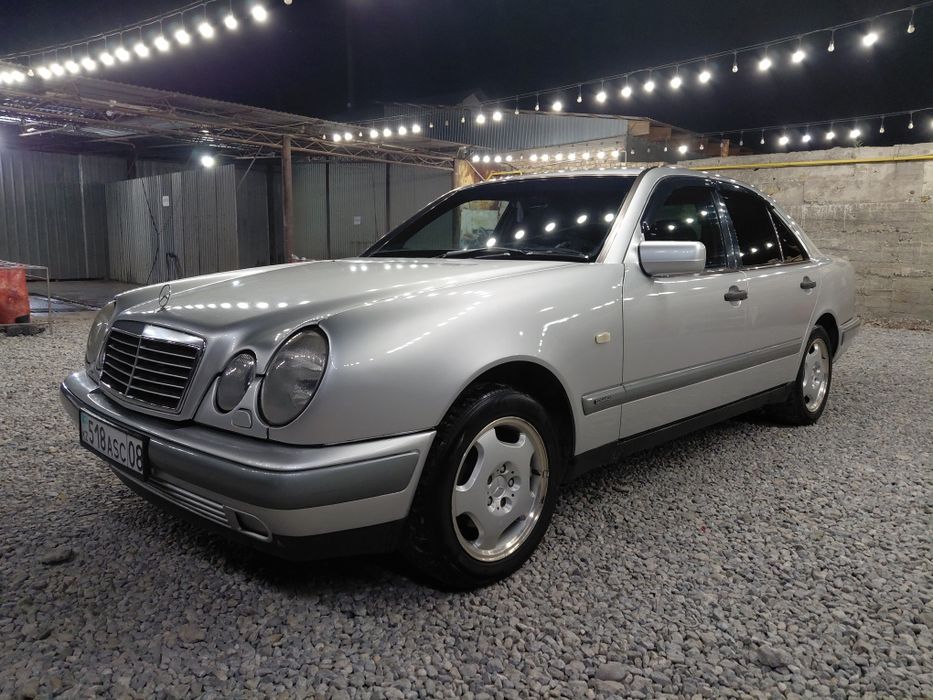 Срочно продам мерседес  W210