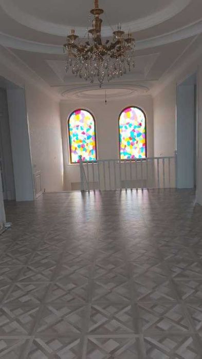 Uy sotiladi 10 sotix