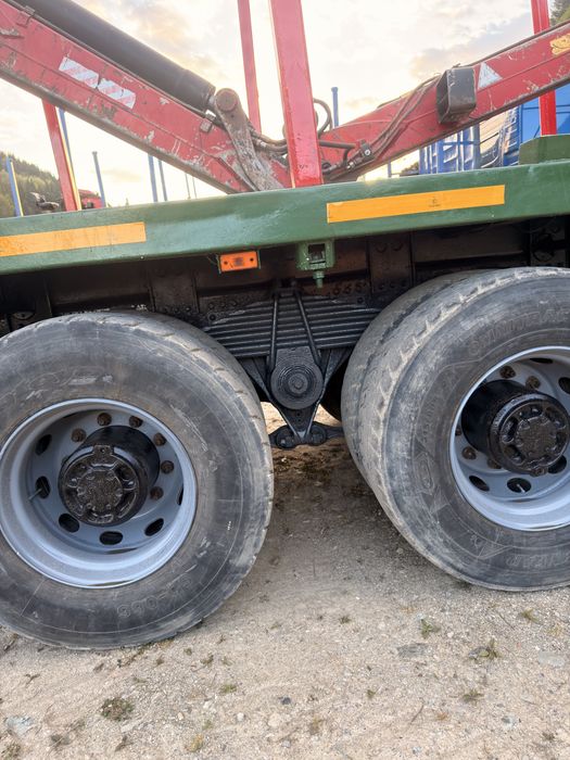 Camion forestier/transport busteni Volvo FM 440 euro5 ( macara loglift 96s)