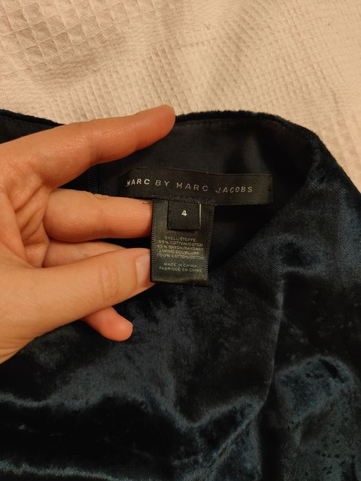 Бархатное платье Marc Jacobs