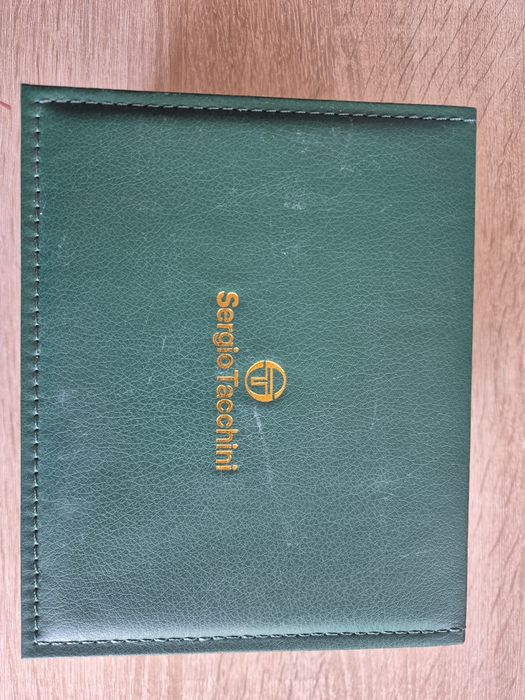 Продам Часы Sergio Tacchini