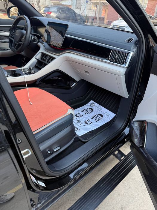 chempion hybrid sotiladi 2024