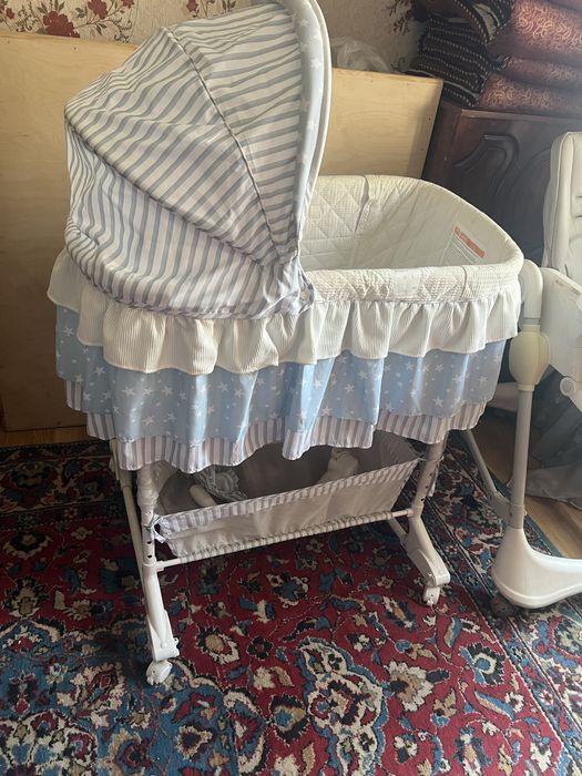 Detskiy lyulka bn ovqatlanadigan stul srochna sotaman!