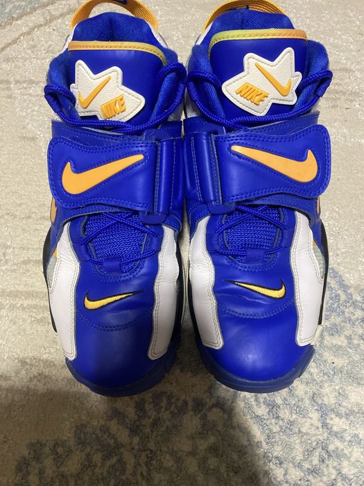 Продам оригинальные кроссовки найк