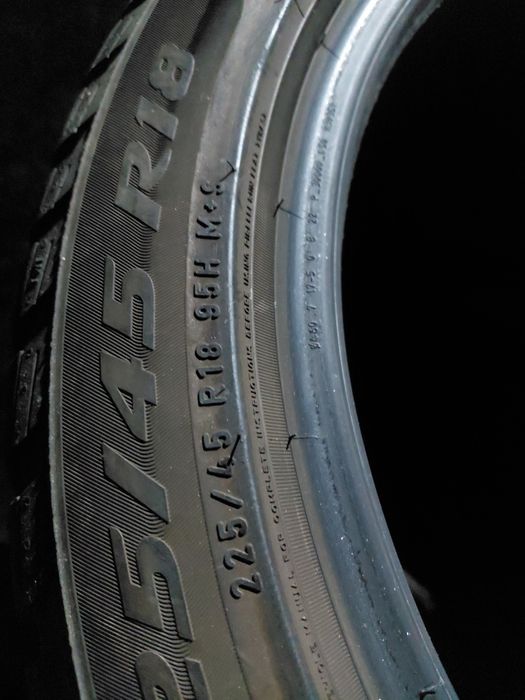 225/45/18" pirelli 4бр.гуми