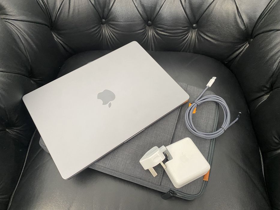 MacBook Pro M1 14-inch/ 512 Gb / Silver