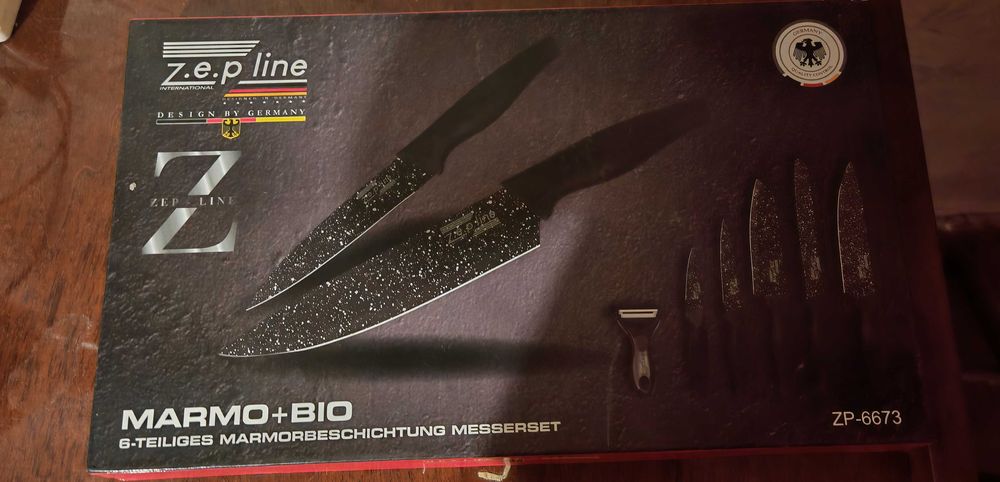 Комплект ножове - нов