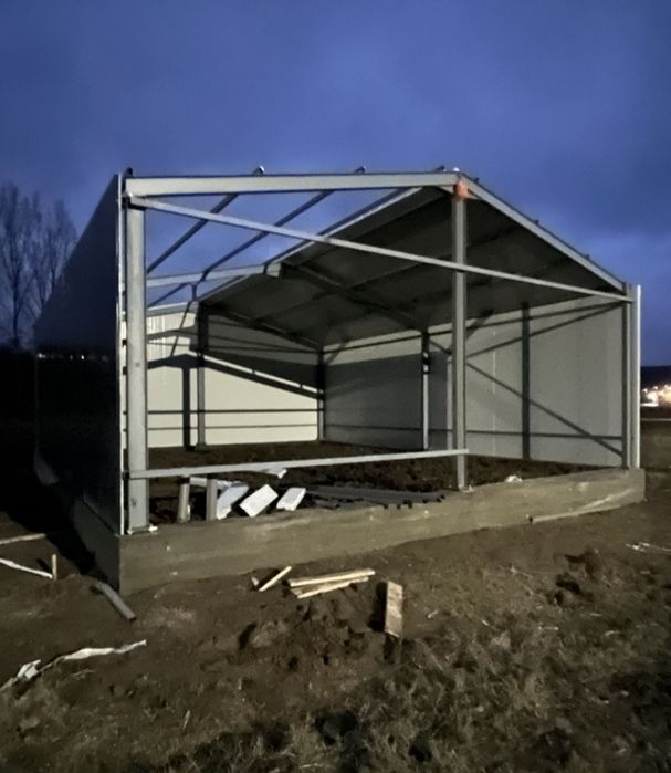 Vand hală metalică 10 x25