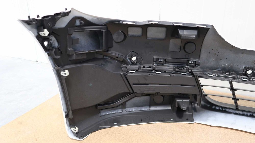 Предна броня БМВ 5 серия Г30 Г31 Фейслифт BMW G30 G31 LCI