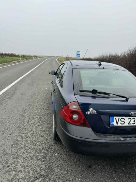 vând ford modeo 2.0 tdi an 2005 mașina funcționează foarte bine