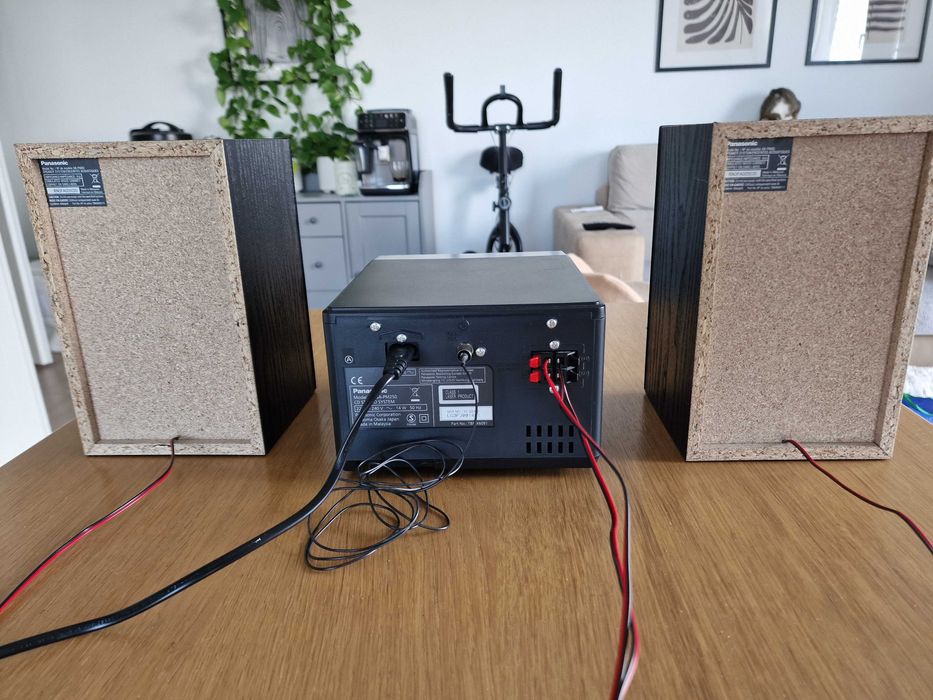 Sistem Audio Panasonic SC-PM250ECS, 20W, USB, Bluetooth, Radio, CD