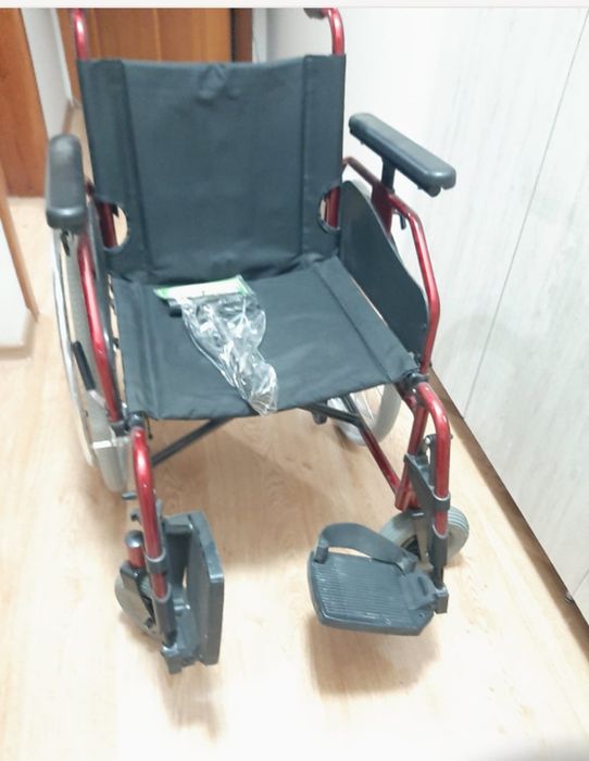 Инвалидная коляска