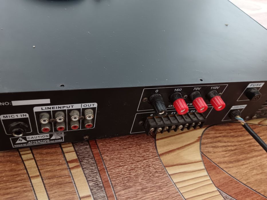 Усилитель звука BOKER p-500U