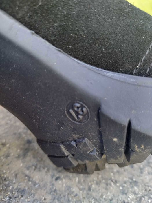 Ghete dama piele intoarsa 37