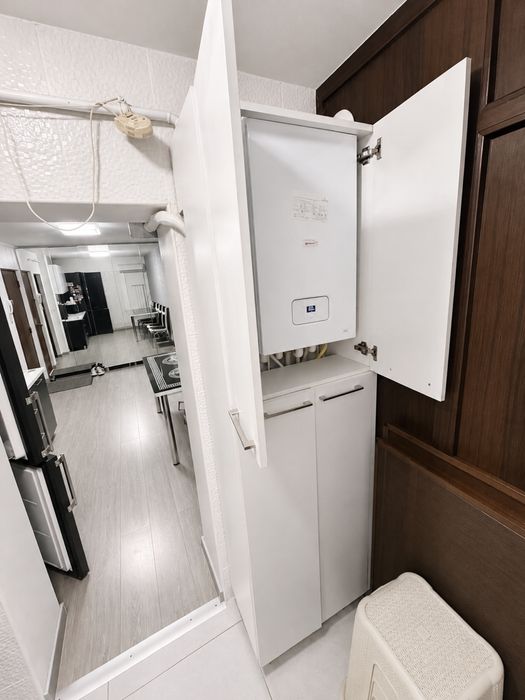 Apartament 2camere, decomandat, Rovine părculeț Compet mobilat și utilat, centrală proprie, AC, etj.2din4 NU SUNT INTRESAT DE COLABORARE CU AGENTIE !