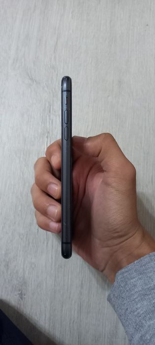 Iphone 11 sotiladi