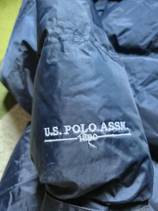 Vand geaca de iarna US Polo ASSN foarte groasa noua nepurtata