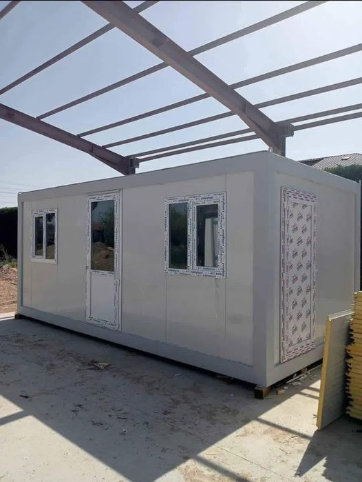 Vând containere modulare
