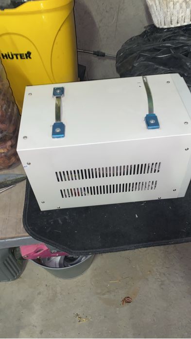 Продам стабилизатор руселф 12 квт