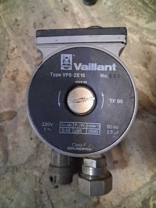 Pompa recirculare Grundfos Vaillant VP5-ZE15 (95W) stare buna