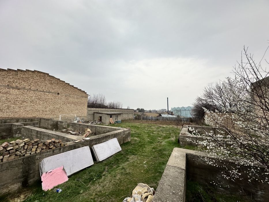 Йер сотилади 10.8 сотих