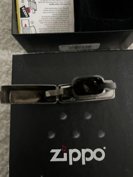 Bricheta Zippo reincarcabila