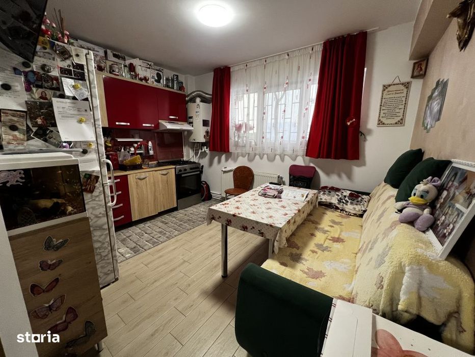 Apartament de 2 camere, 43 mp, Zona Ioan Rus