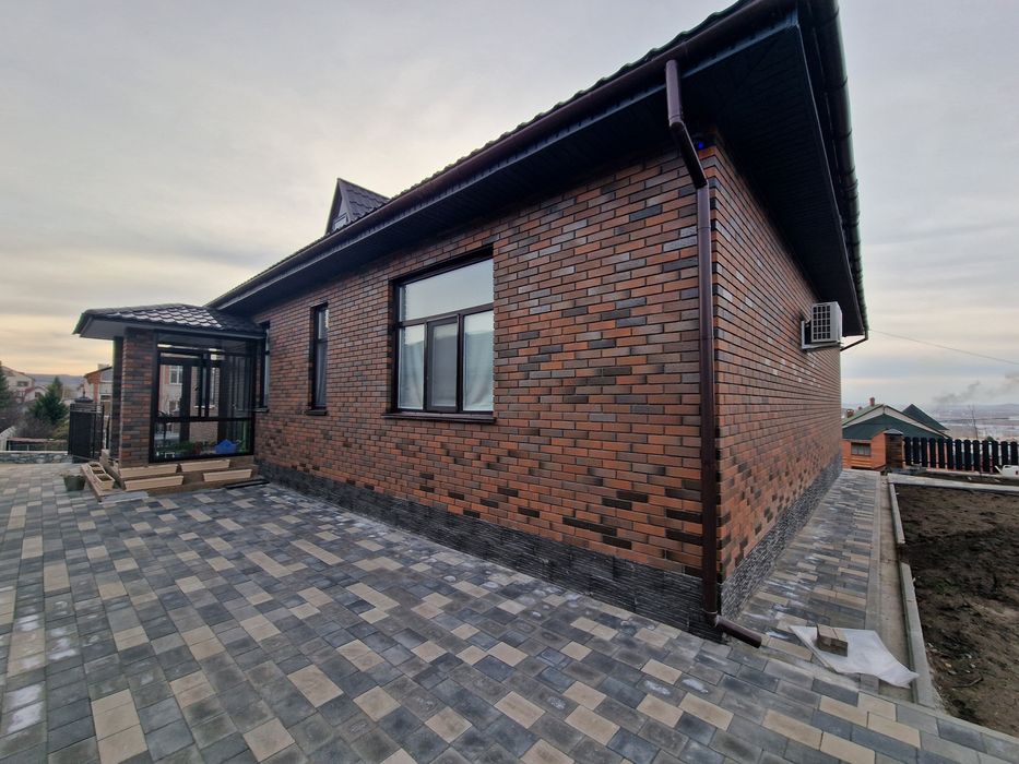 Продам кирпич облицовочный