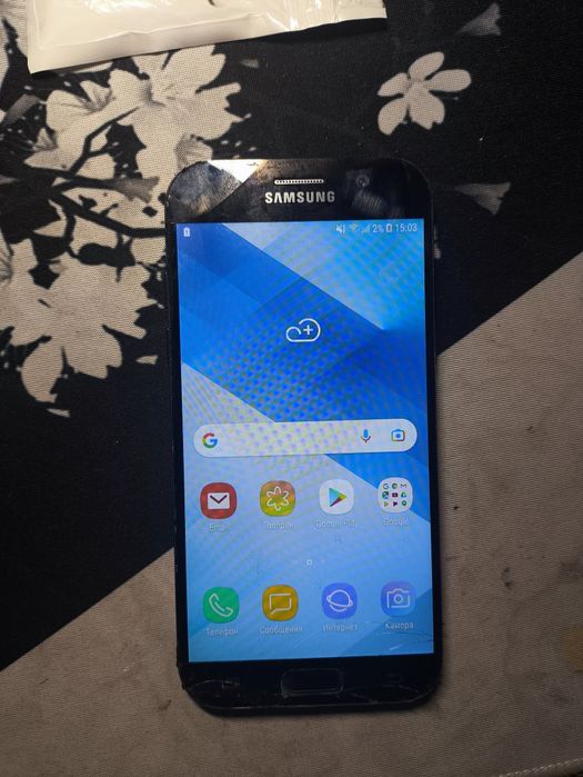 Самсунг А5 2017 телефон