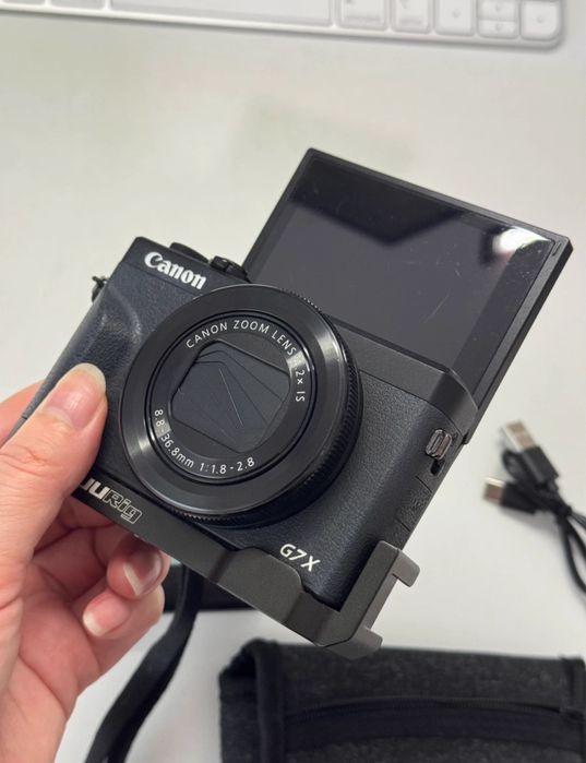 Canon G7 X Mark III