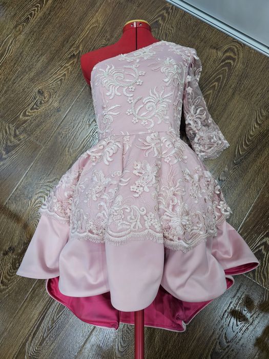 Женское вечернее платье 46 размер