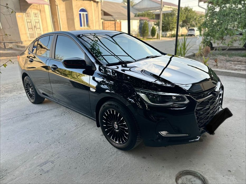 Chevrolet   Onix